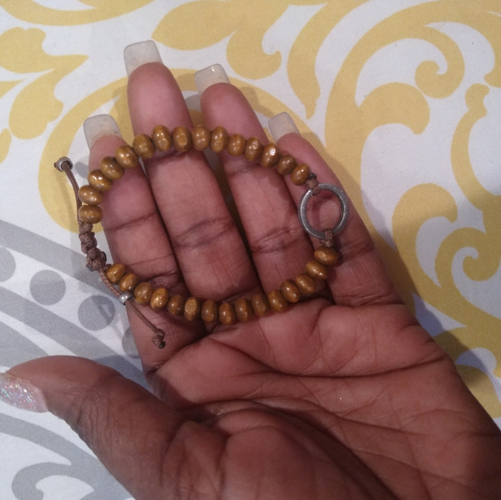 Bracelet